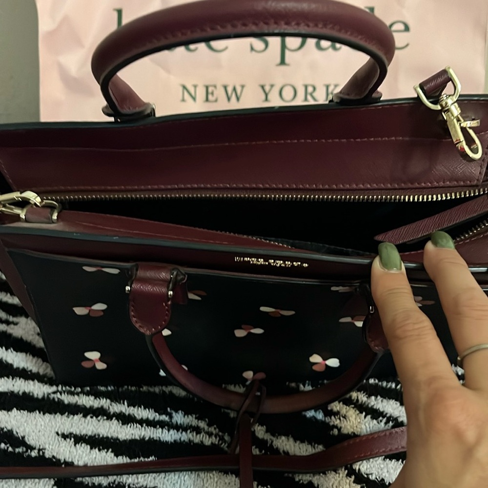 KATE SPADE SATCHEL - Picture 3 of 6